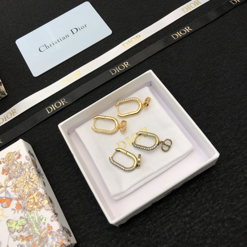 chr1st1an D10r earrings